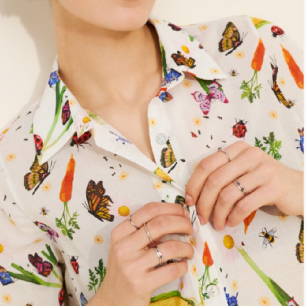 Tessa Button Down Top Lisa Says Gah - Garden - Picture 6 of 6